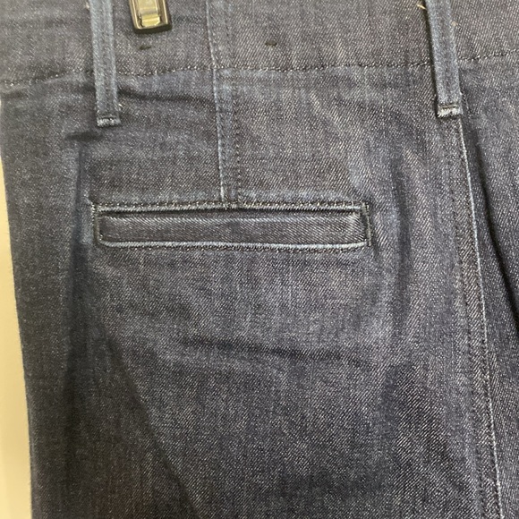 COPY - Ann Taylor dark wash cropped wide leg high- rise jean | size 6 petite - Picture 11 of 13